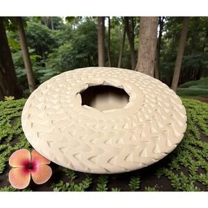 Mata Ortiz Pottery Lucia Quezada Ivory Beige‎ Flying Saucer Seed Pot Mexican